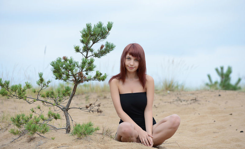 Юлиана, 26